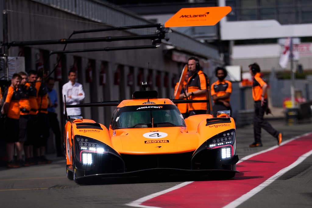 Mikkel Jensen først bag rattet i McLarens nye Le Mans-våben.
(Foto: McLaren Racing)